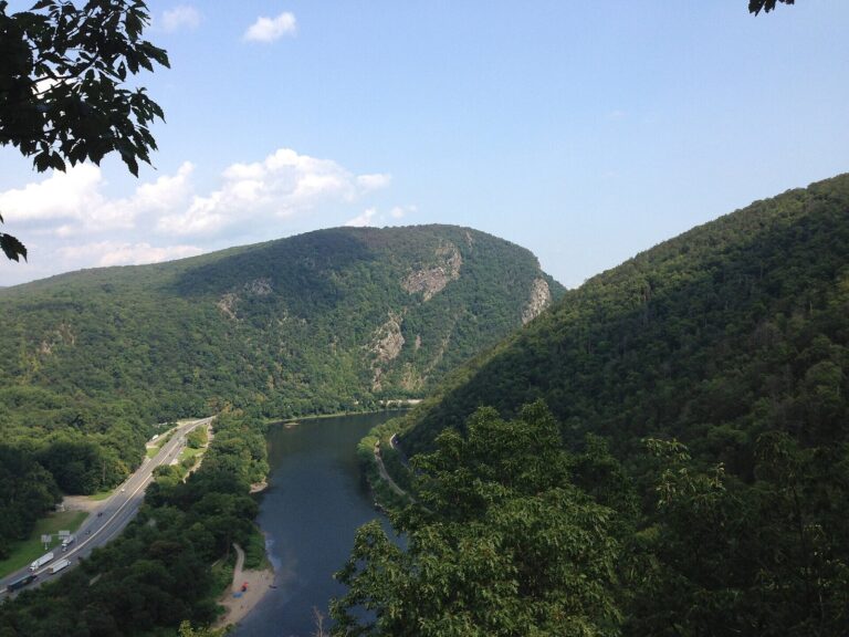 experience delaware water gap